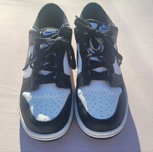 Nike Panda Dunks Black and White Size 7Y Sneakers